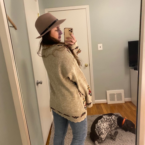 Vintage 80s Floral Hand Embroidered Sweater - Picture 3 of 7